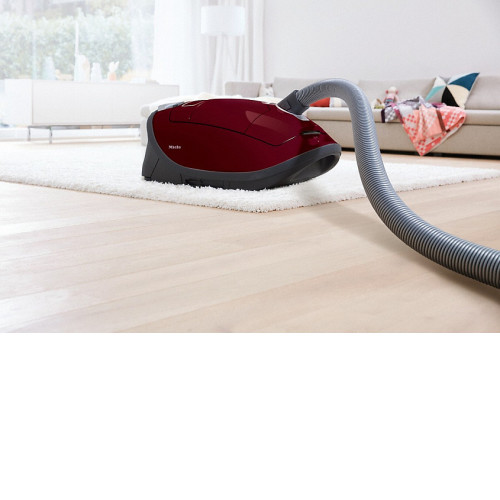 Пылесос MIELE Complete C3 SGDA3 бордовый 2000 Вт