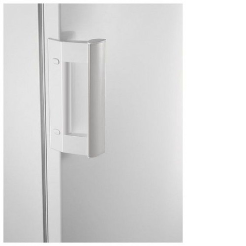 Холодильник ELECTROLUX LXB1AF15W0