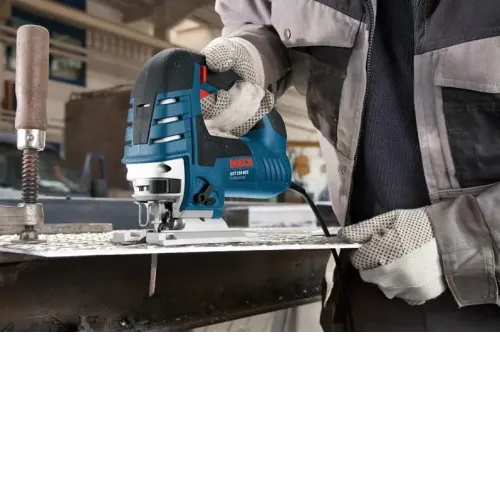 Лобзик BOSCH gst 150 bce