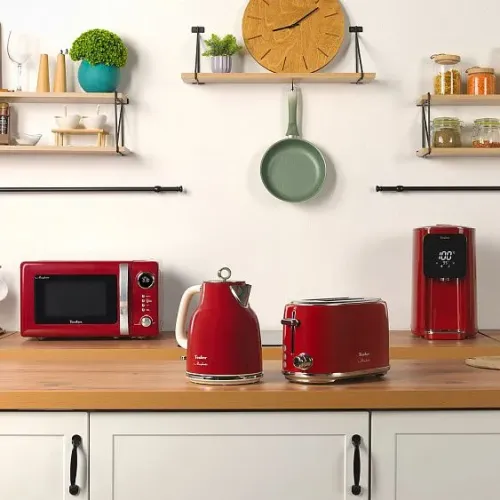 Чайник TESLER KT-1760 RED