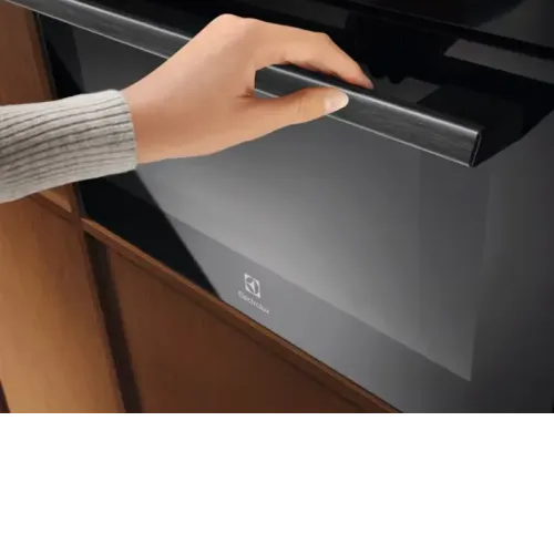 Микроволновая печь ELECTROLUX LVM6E46Z