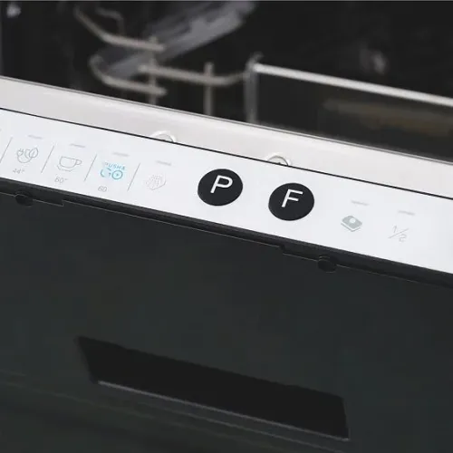Посудомоечная машина INDESIT DIS C120