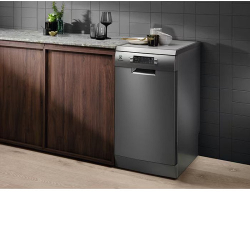 Посудомоечная машина ELECTROLUX ESS43210SX