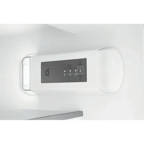 Холодильник WHIRLPOOL WHC18T132