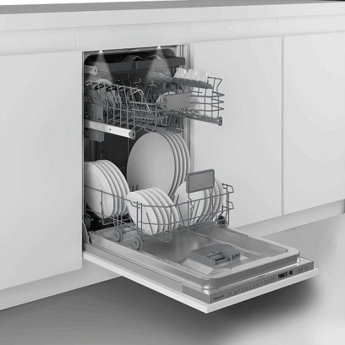Посудомоечная машина HOTPOINT-ARISTON HIS 2C69 S